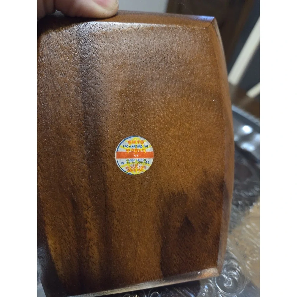 vintage handicraft made in the Philippines for McElroy Corp, Change Tray, Catch